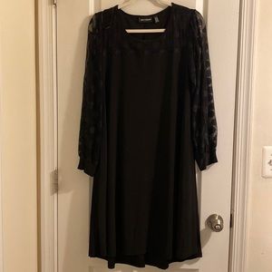Nina Leonard Black dress